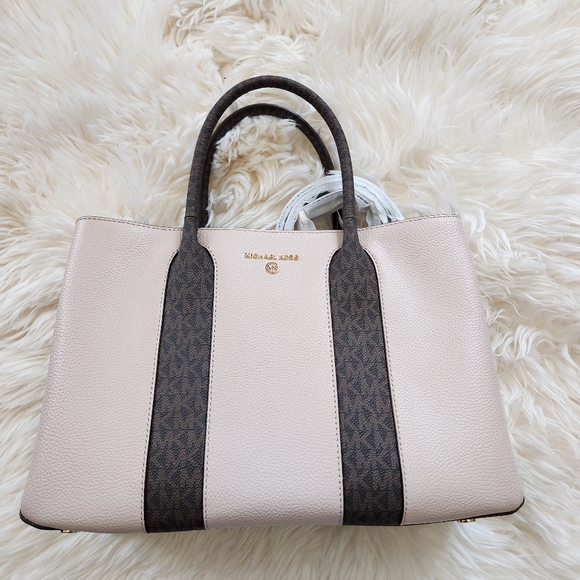Michael Kors Signature Austin Large Leather satchel Bag